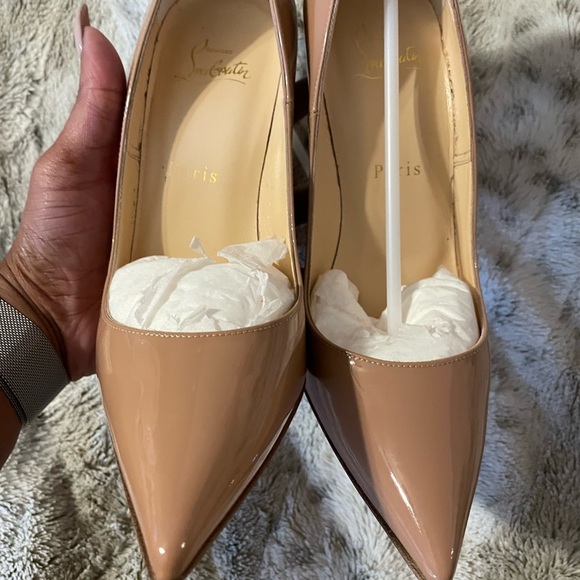 Authentic Christian Louboutin So Kate Pumps - Picture 9 of 10